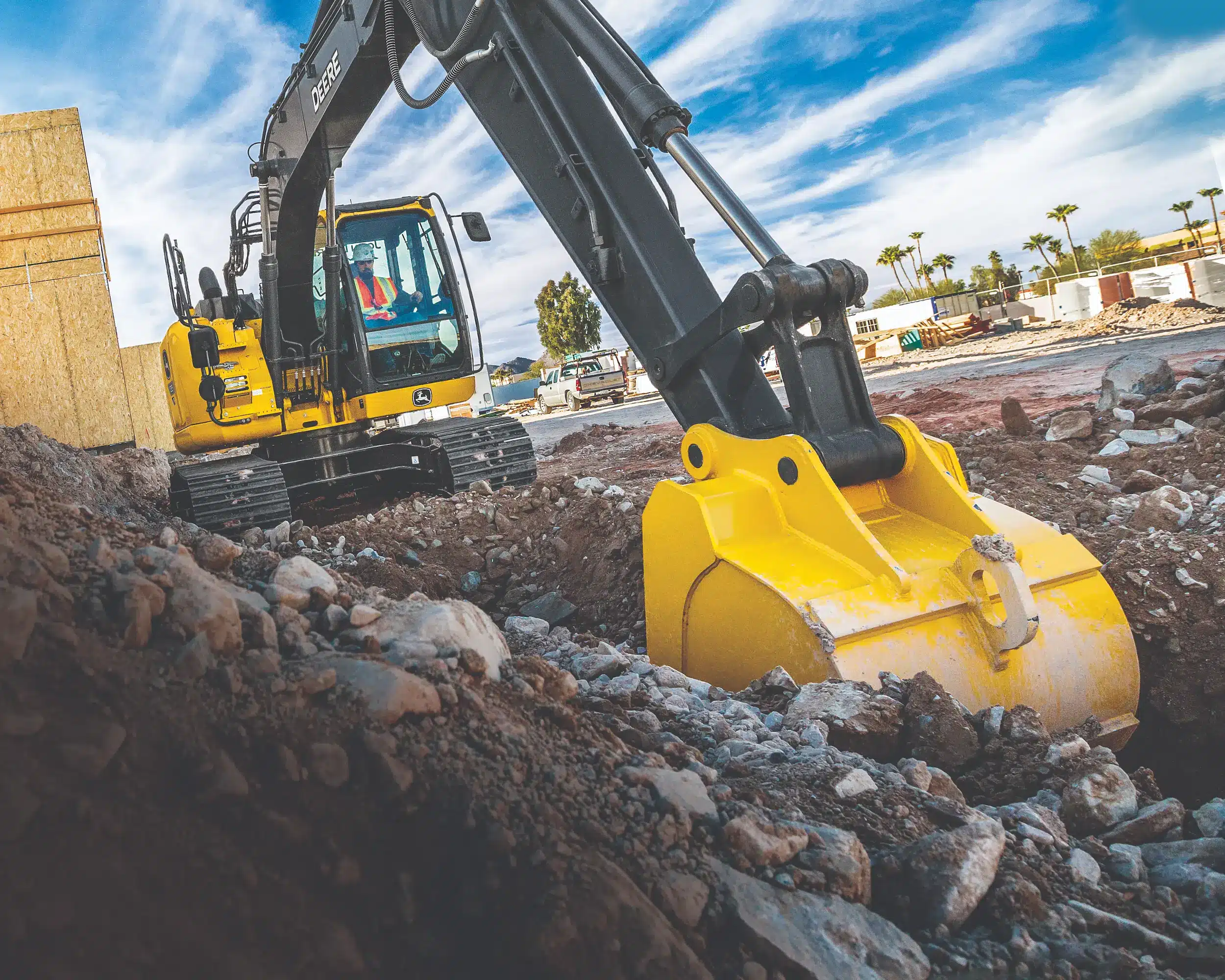 John Deere - 135 P-Tier Excavator