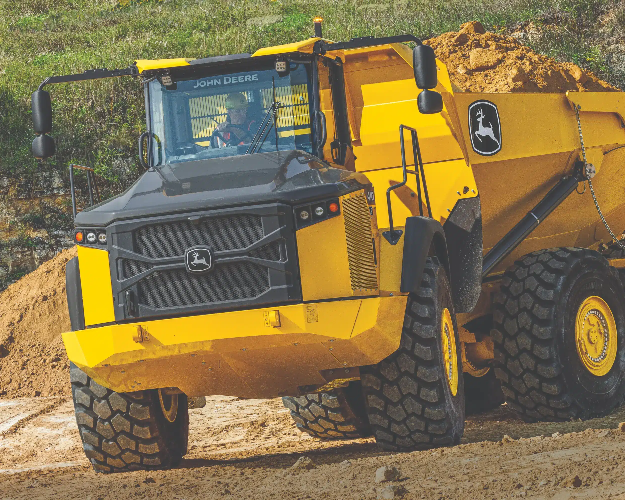 John Deere - 410 P-Tier ADT