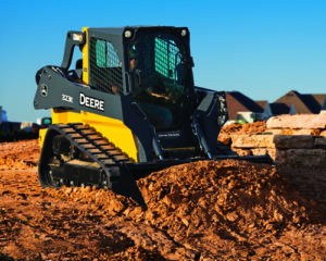 HOW TO SELECT COMPACT TRACK LOADER ATTACHMENTS FOR YOUR LANDSCAPING BUSINESS