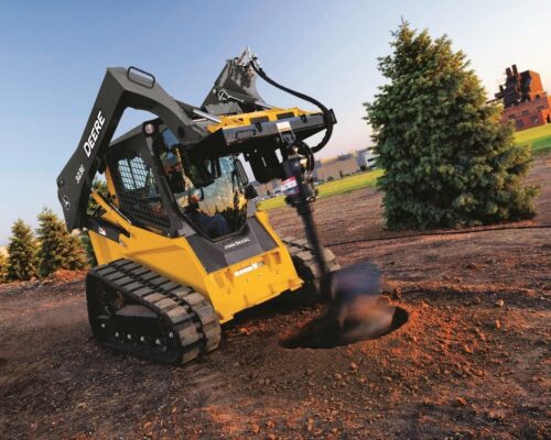 TRACKS OR TIRES: HOW TO CHOOSE THE BEST LOADER FOR THE JOB