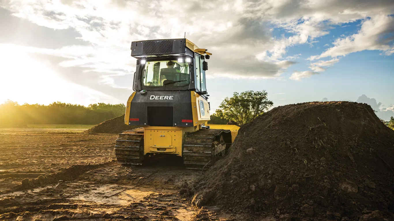 New JOHN DEERE 450 P-Tier Dozer at Papé Machinery Construction & Forestry Handling