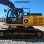  2022 JOHN DEERE 250GLC at Papé Machinery Construction & Forestry Handling in Redding, CA