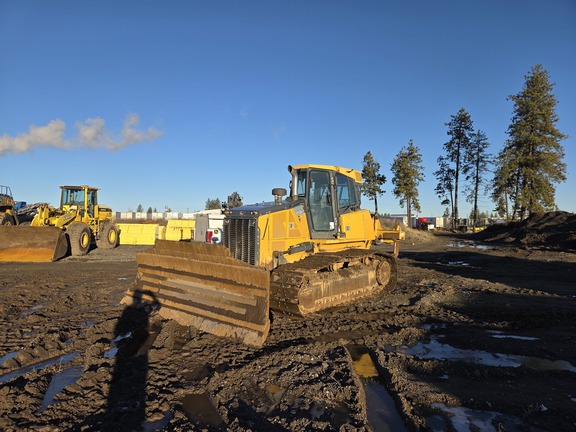 Used 2014 JOHN DEERE 850KWL at Papé Machinery Construction & Forestry Handling in Spokane, WA