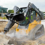 New JOHN DEERE Hydraulic Hammers at Papé Machinery Construction & Forestry Handling